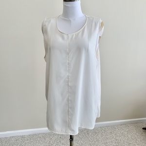 Calvin Klein Jeans Ivory Sleeveless Top, Size XL